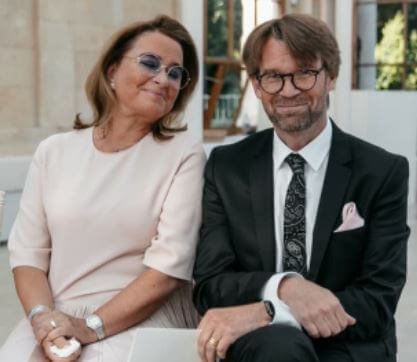 Lotta Kristine Johanna Kjellberg with her husband Ulf Christian Kjellberg.